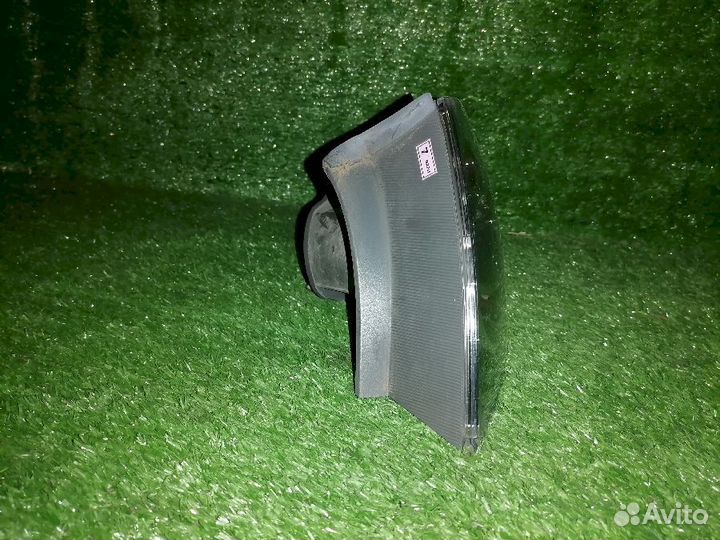 Фонарь (стоп сигнал) правый 220-61971 седан/черный