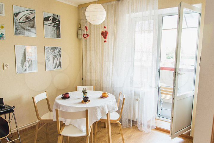 2-к. квартира, 66 м², 2/5 эт.