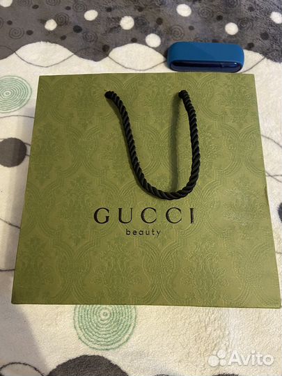 Gucci beauty green box