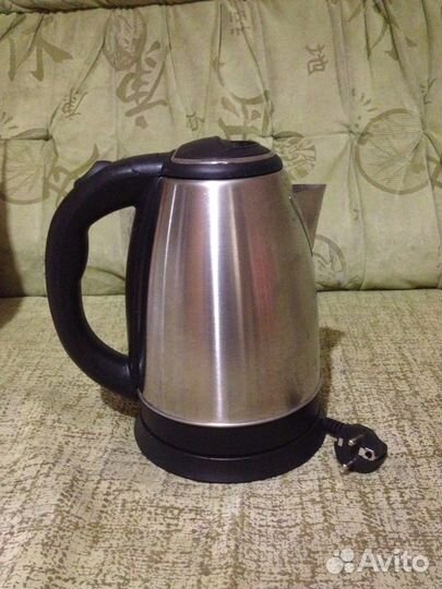 Чайники электрические 4шт