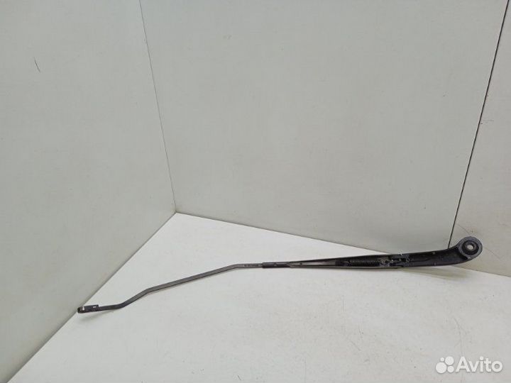 Поводок стеклоочистителя передний правый Citroen