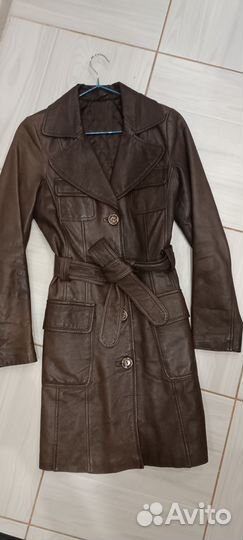 Пальто кожаное утеплённые 42р