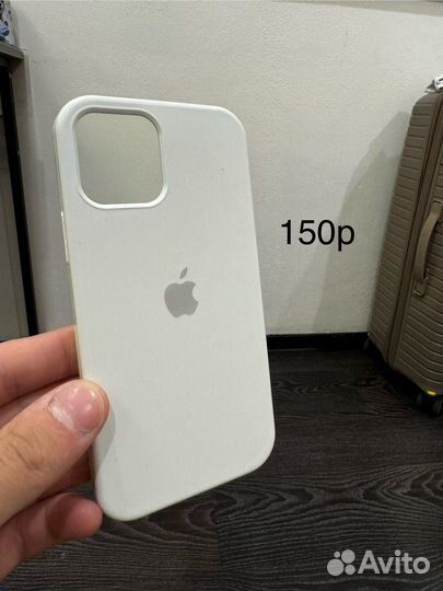 Чехлы на телефон iPhone 12