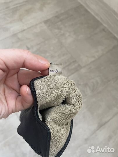 Перчатки женские кожаные 8 размер черные