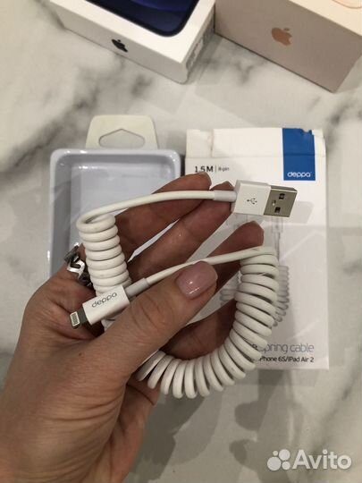 Зарядное устройство для iPhone 6S