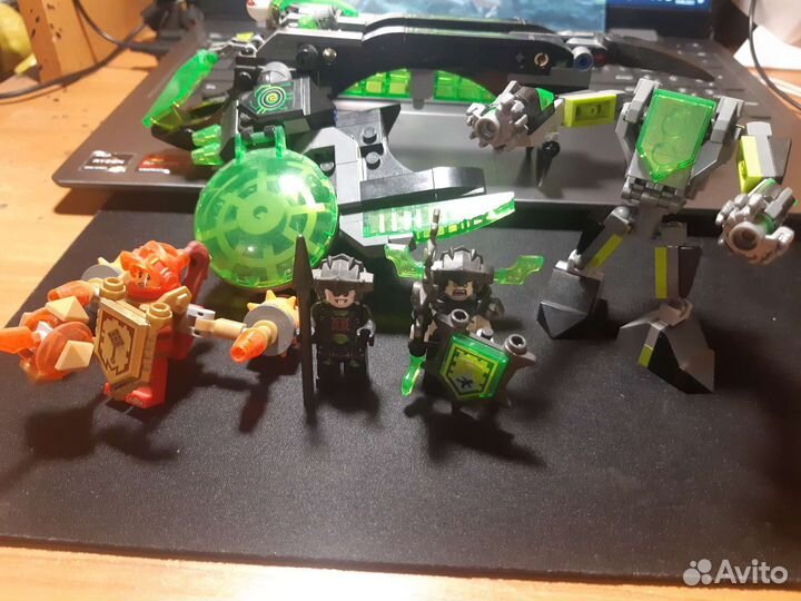 Lego nexo knights 72003