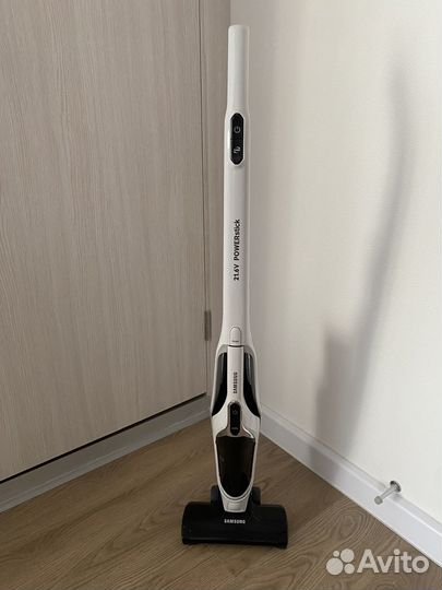 Вертикальный пылесос