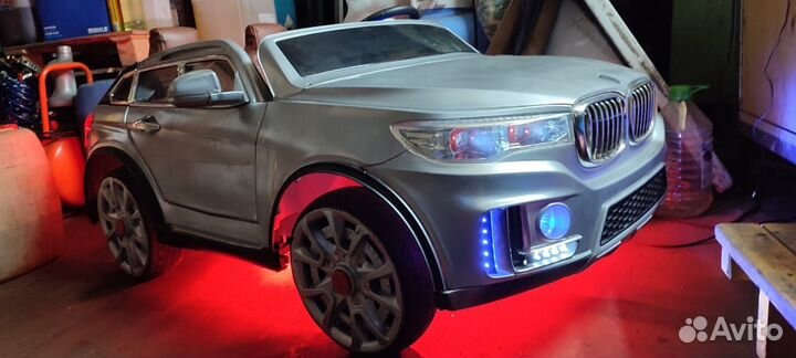 Детский электромобиль