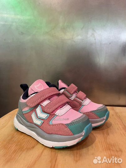 Кроссовки Котофей 20