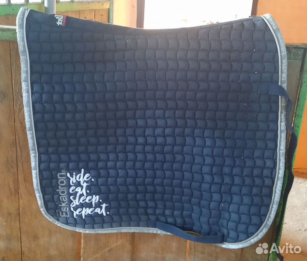 Конные вещи