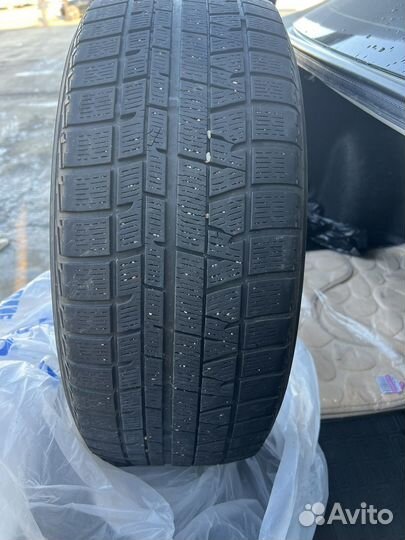 Yokohama Ice Guard IG50+ 215/55 R17