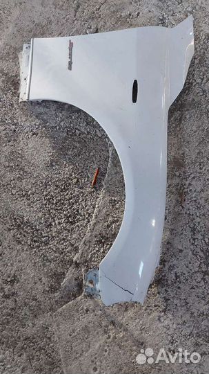 Крыло переднее правое на Toyota Mark X
