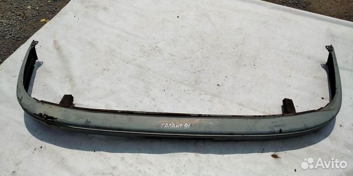 Бампер передний Mitsubishi Galant E3 88-93г