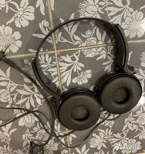 Наушники Sony MDR-XB250