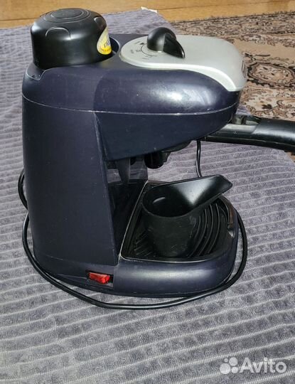 Кофеварка рожковая delonghi