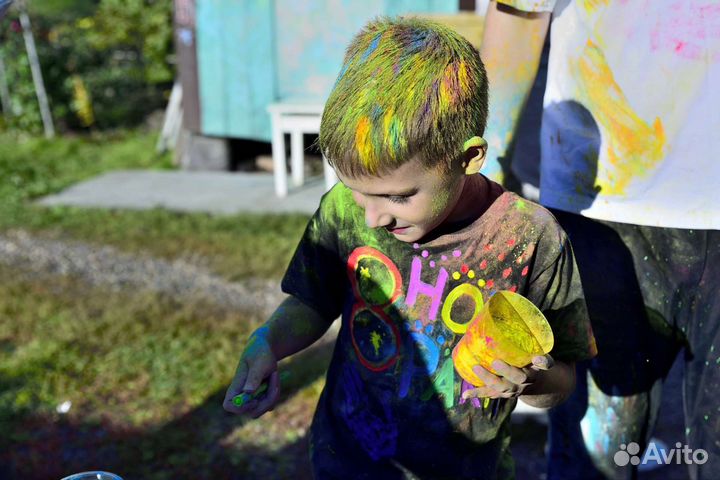 Холи Холли вечеринка