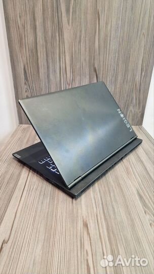 Lenovo Legion 17