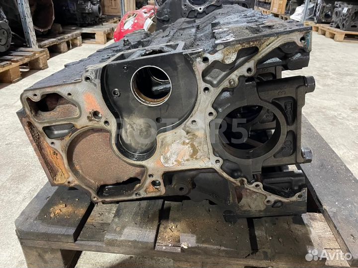 Блок цилиндров двигателя MAN TGA D2876LF12