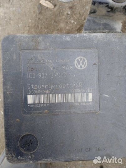 Блок ABS Skoda Octavia