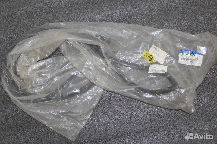 Молдинг лобового стекла KIA RIO (2005)