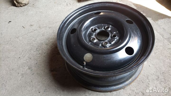 Диск R15 отв.5*100 Subaru