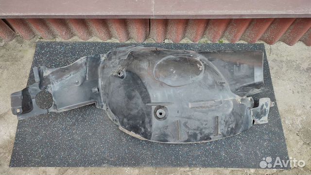 Подкрылок передний правый mercedes W245