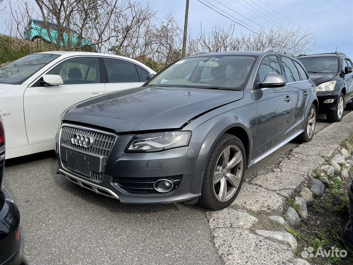 Патрубок интеркулера Audi A4 Allroad B8 cdnc 2011