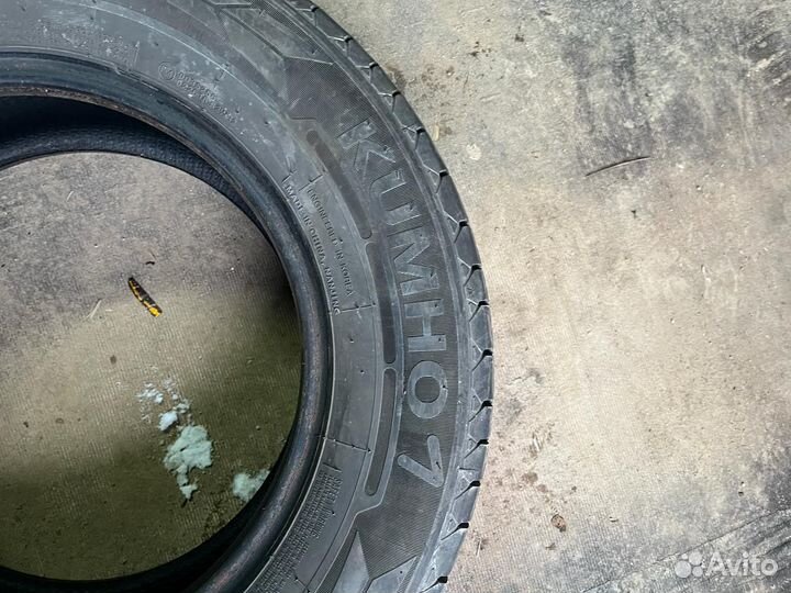 Kumho PorTran KC53 215/65 R15C