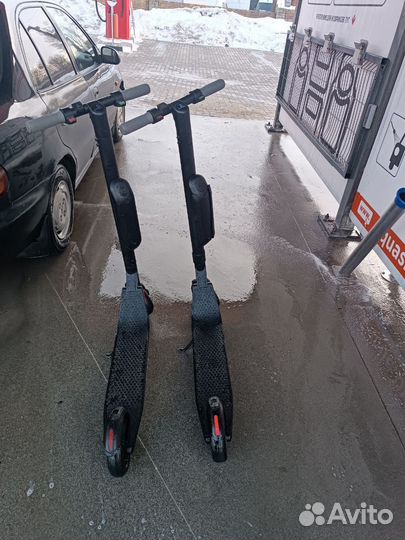Электросамокат ninebot es4