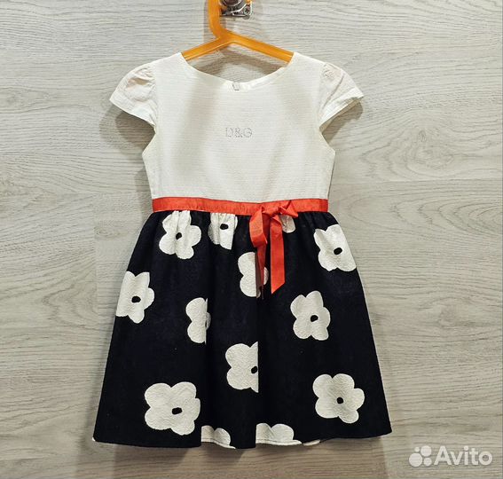Платье нарядное 98 р
