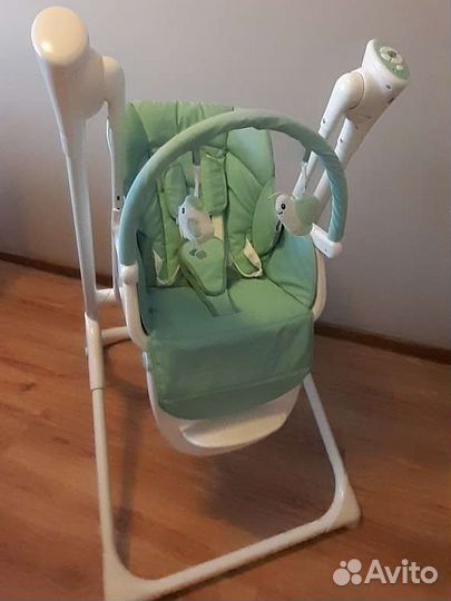 Стульчик для кормления (качели) Carrello Triumph