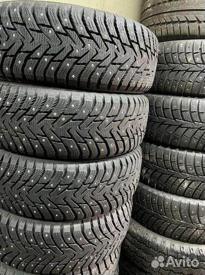 Nokian Tyres Nordman 8 SUV 215/65 R16