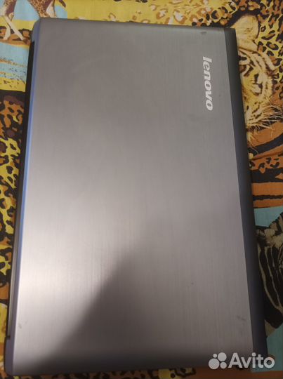 Ноутбук Lenovo v570c