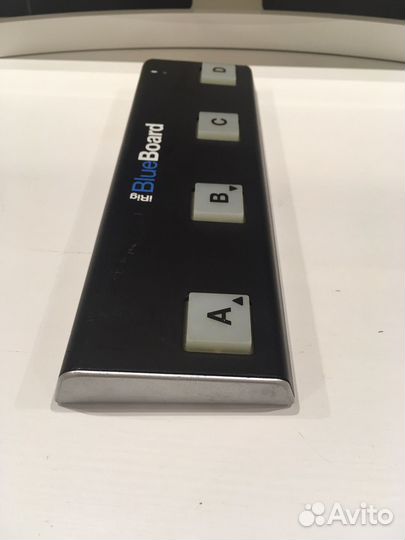 IRig Blueboard блютуз миди контроллер