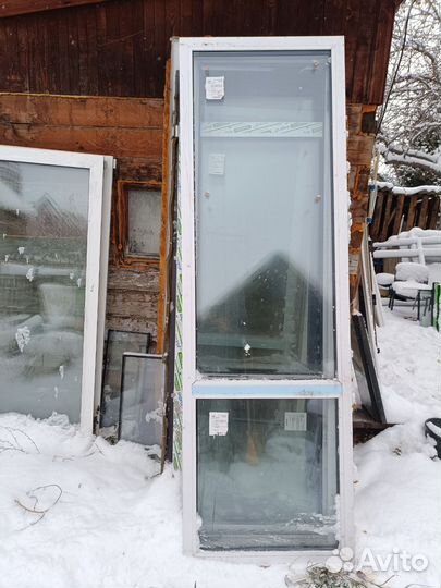 Дверь пвх 97*200см ручка с двух сторон