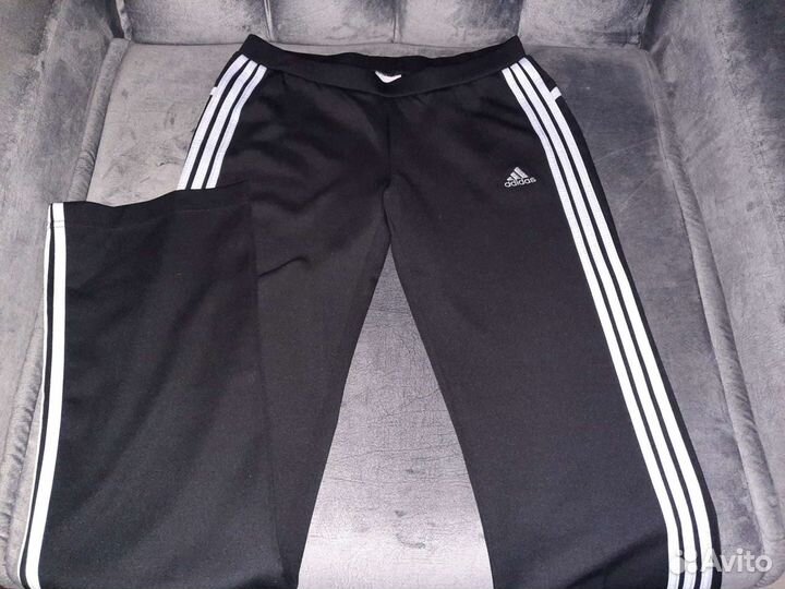 Спортивные штаны adidas
