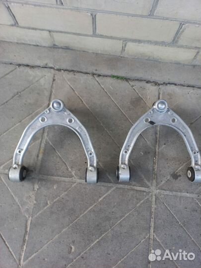 Рычаг передней подвески