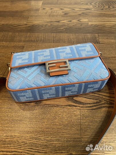 Сумка Fendi