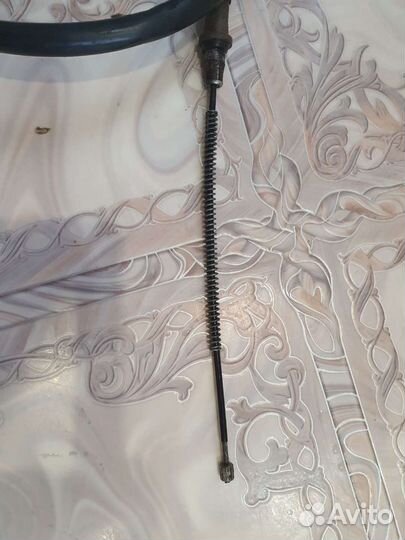 Трос стояночного тормоза Toyota Yaris