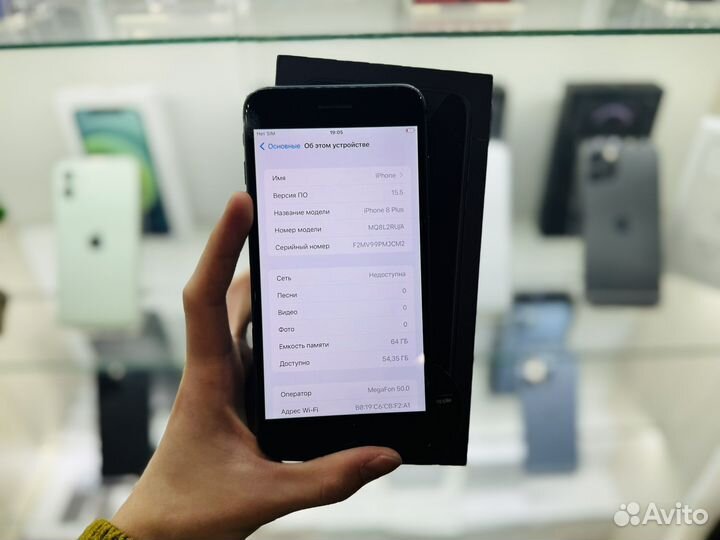 iPhone 8 Plus, 64 ГБ