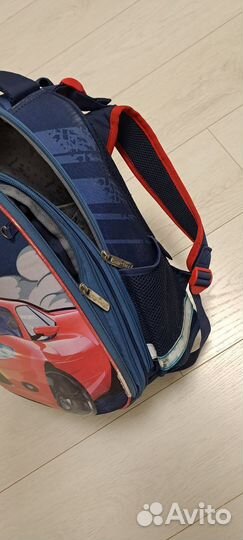 Рюкзак (портфель) для мальчика б/у