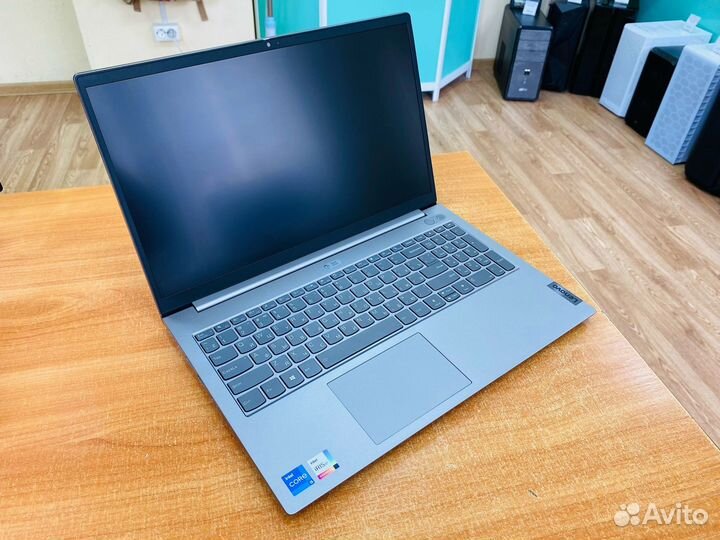 Новый мощный ноутбук Core i5-1135G7/16Gb/SSD 500Gb