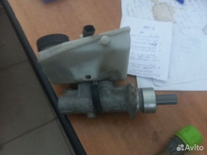 Главный тормозной цилиндр пежо 406