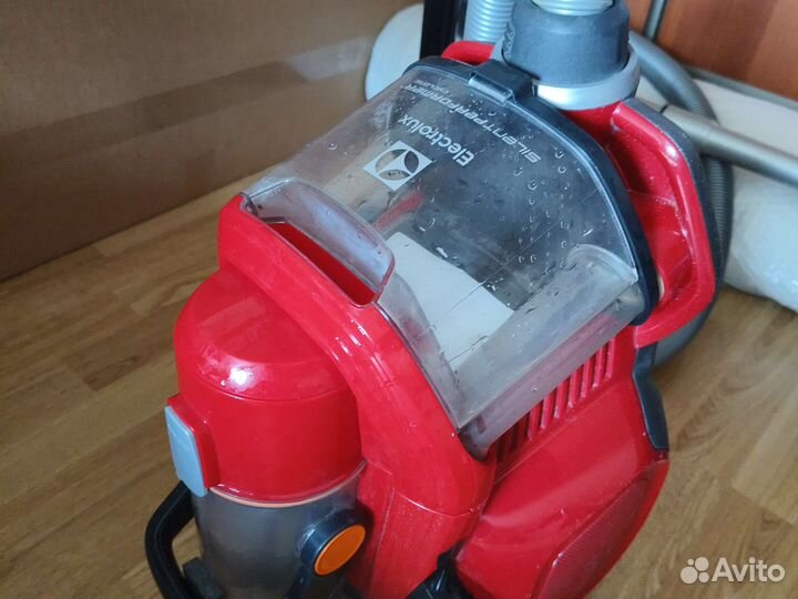 Пылесос Electrolux zspc2010