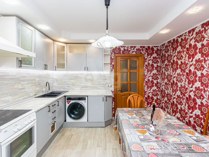 4-к. квартира, 109,5 м², 6/9 эт.