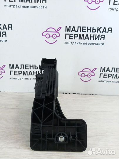 Педаль газа BMW 8 G14/G15 G30 2020 35426871053