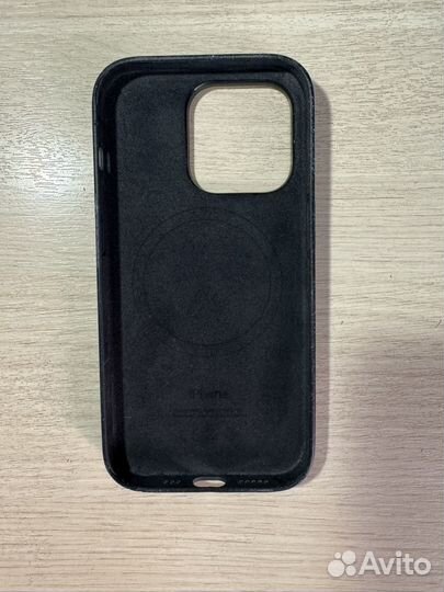 Чехол на iPhone 14 pro