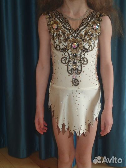 Купальник для художественной гимнастики