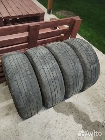 Matador MP 82 Conquerra 2 215/65 R16