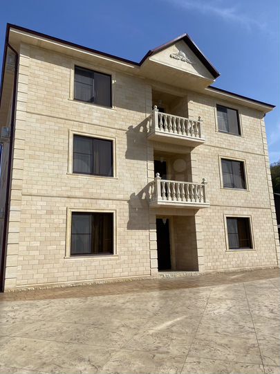 Комната 30 м², 1/3 эт.